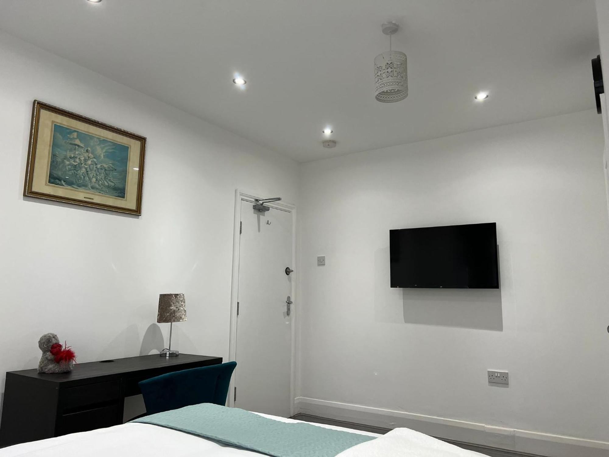 Starlet Property Wanstead Екстериор снимка