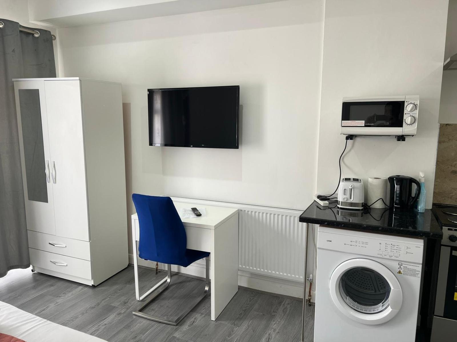 Starlet Property Wanstead Екстериор снимка