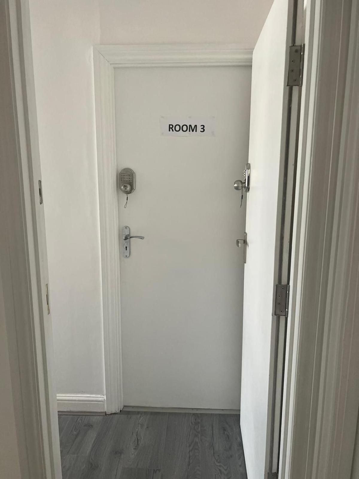 Starlet Property Wanstead Екстериор снимка
